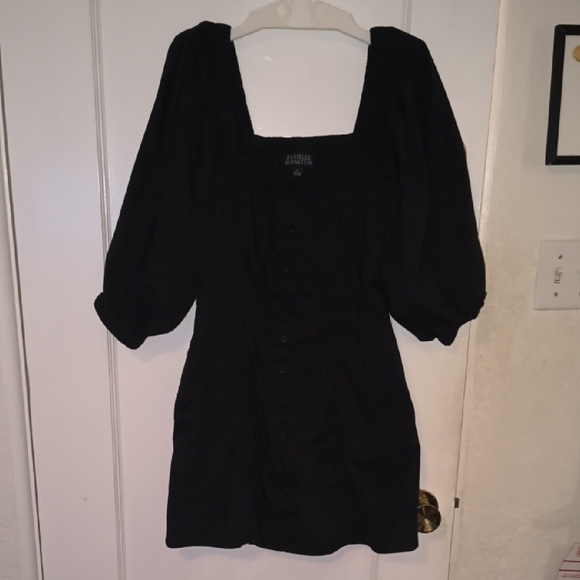 DANIELLE BERNSTEIN Dresses & Skirts - DANIELLE BERNSTEIN | Black Puff Sleeve Dress